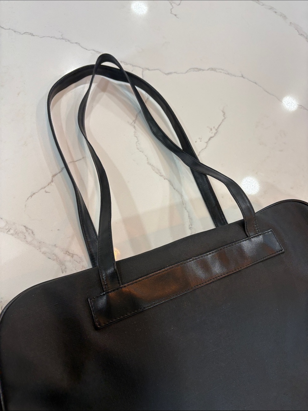 Oscar de la Renta Black Laptop Tote Bag - Picture 5 of 11